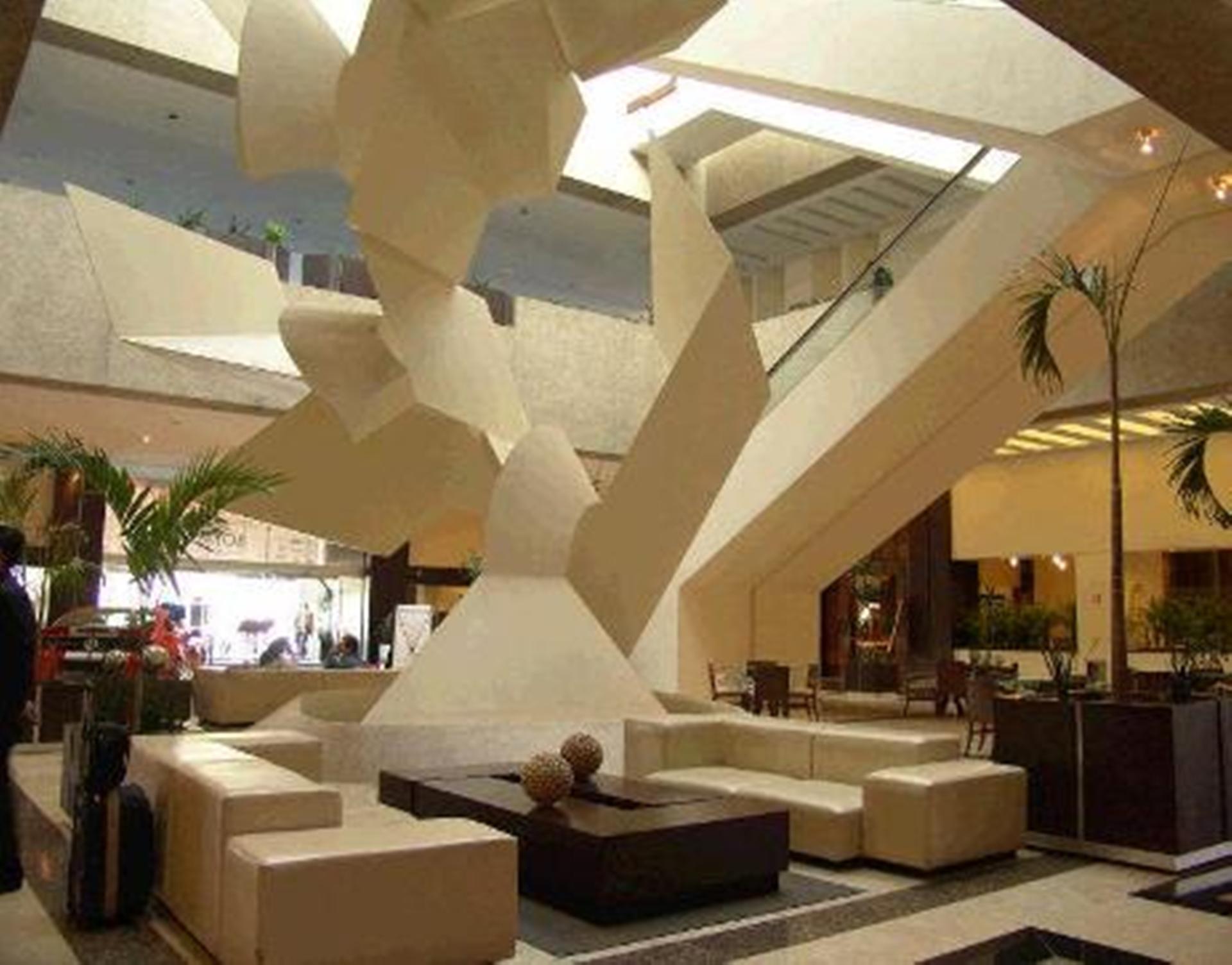 로열 페드레갈 호텔 멕시코 시 외부 사진 The lobby of the hotel
